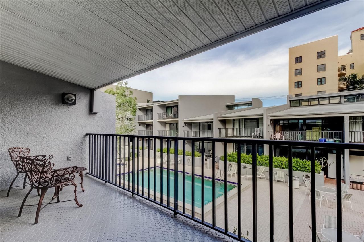 301 2nd Street N, Unit 10, Saint Petersburg, FL 33701 Photo