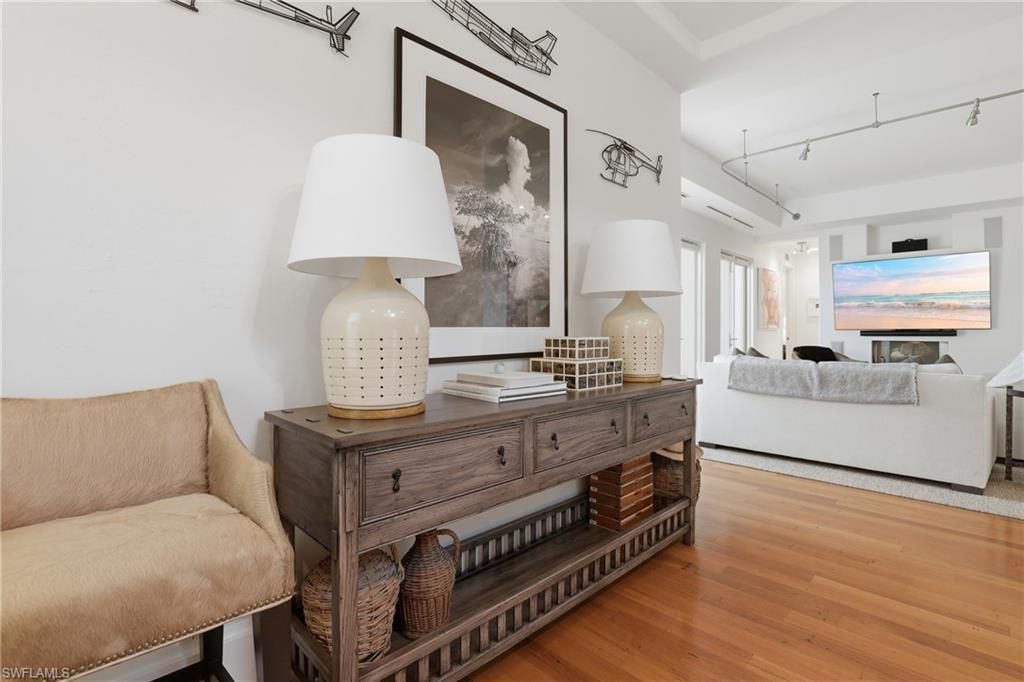 340 12th Ave S, Unit 6, Naples, FL 34102 Photo