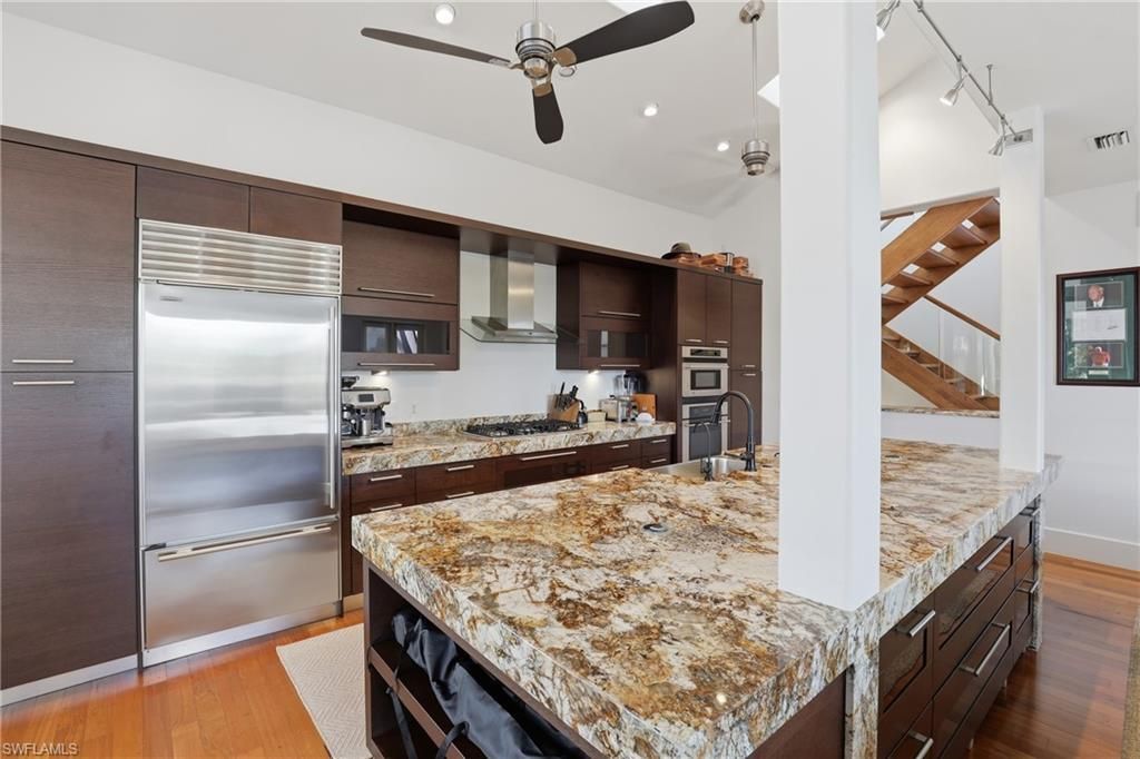 340 12th Ave S, Unit 6, Naples, FL 34102 Photo