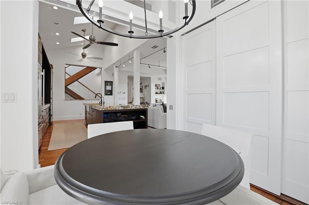 340 12th Ave S, Unit 6, Naples, FL 34102 Photo