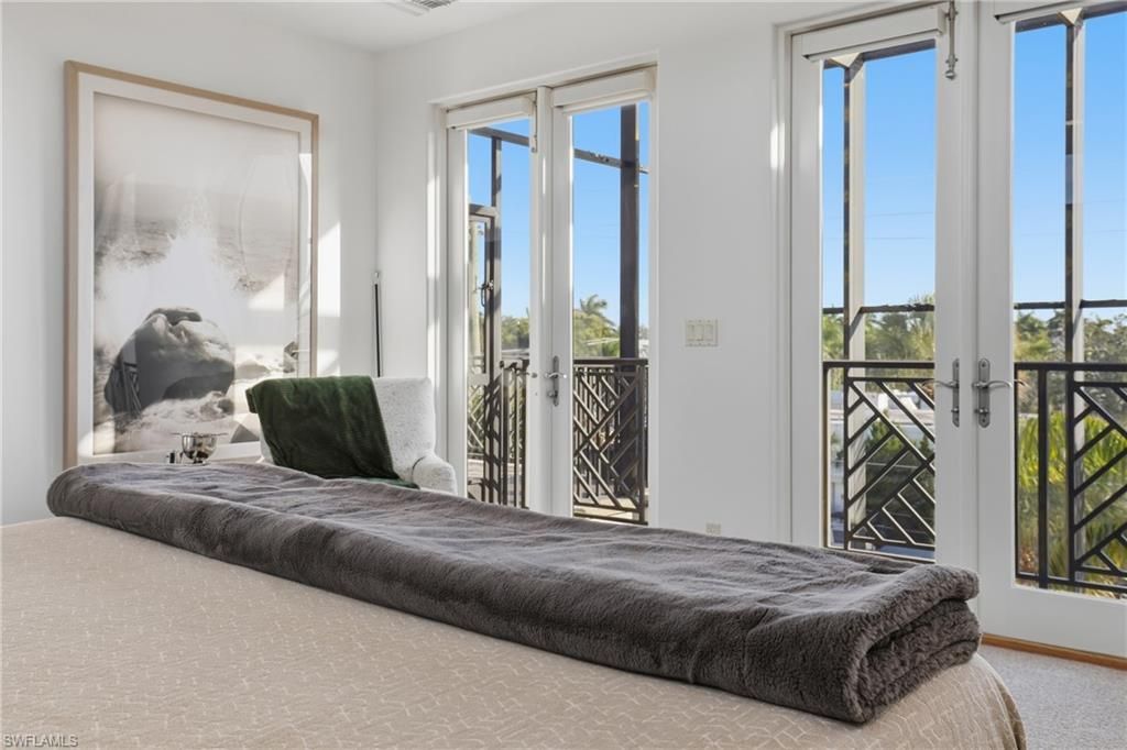 340 12th Ave S, Unit 6, Naples, FL 34102 Photo