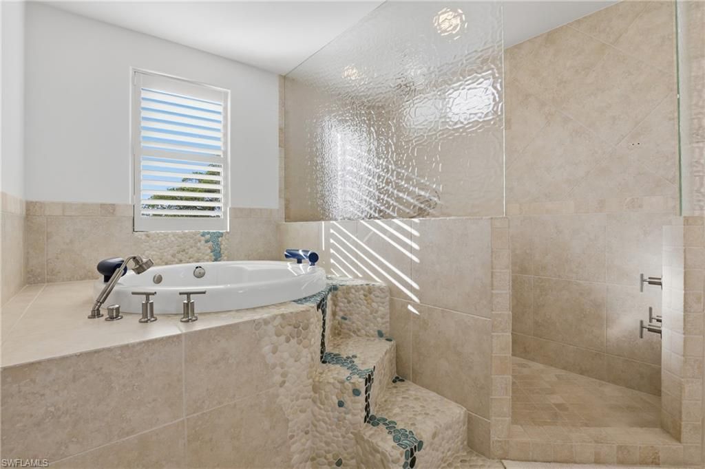 340 12th Ave S, Unit 6, Naples, FL 34102 Photo