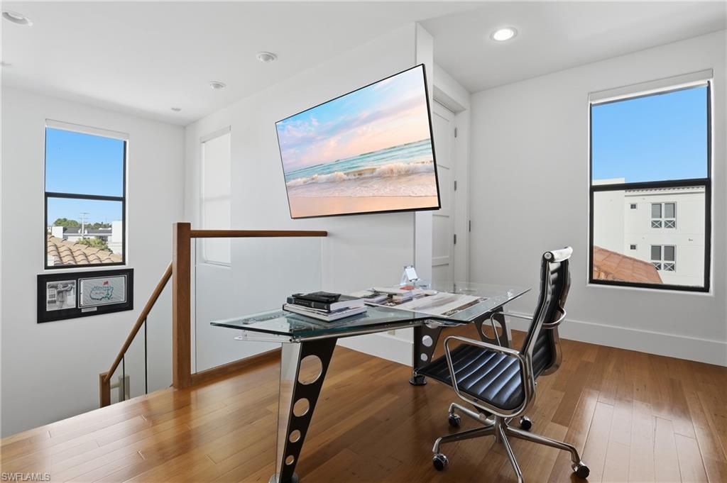 340 12th Ave S, Unit 6, Naples, FL 34102 Photo