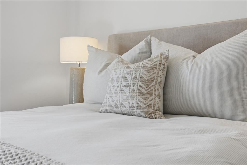 340 12th Ave S, Unit 6, Naples, FL 34102 Photo