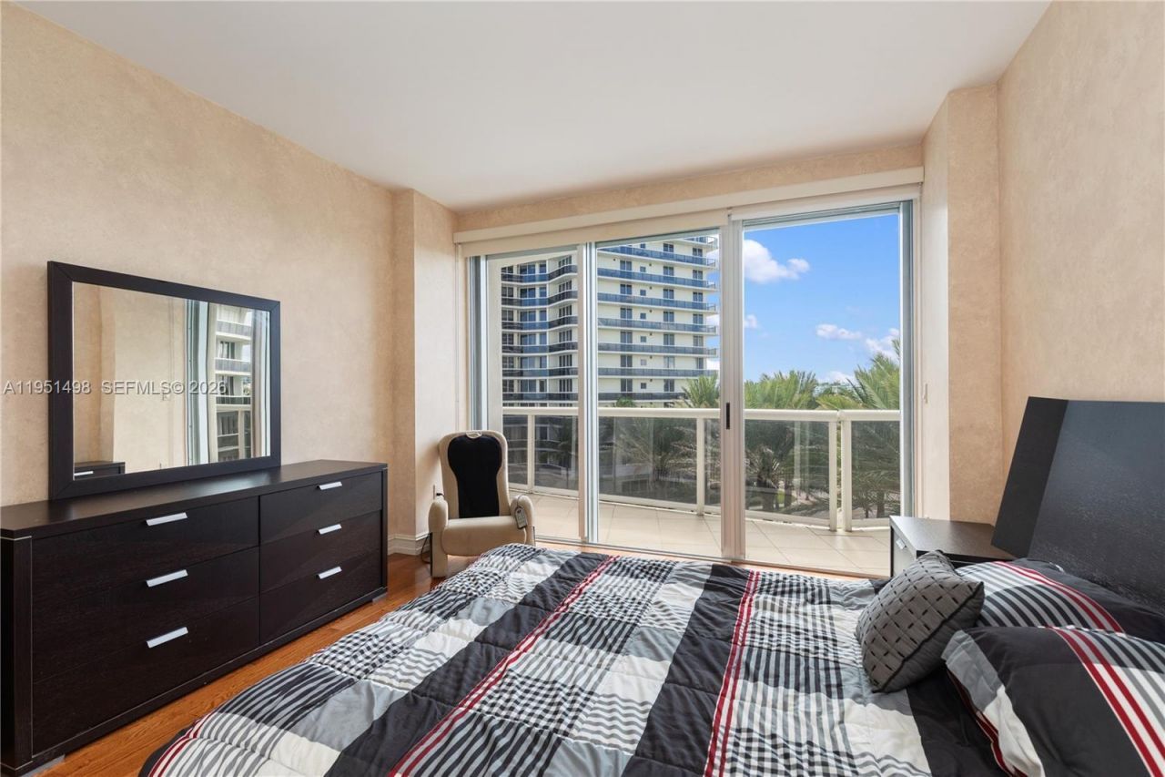 9601 Collins Ave , Unit 507, Bal Harbour, FL 33154 Photo