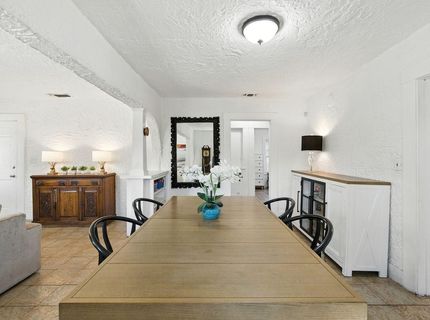 4037 42nd St, Sacramento, CA 95820 Photo