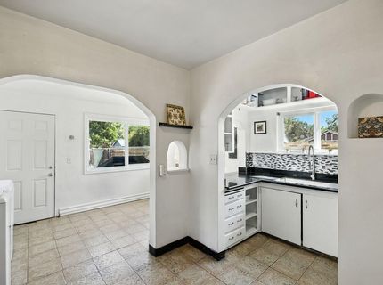 4037 42nd St, Sacramento, CA 95820 Photo