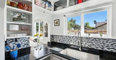 4037 42nd St, Sacramento, CA 95820 Photo