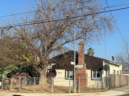 4037 42nd St, Sacramento, CA 95820 Photo