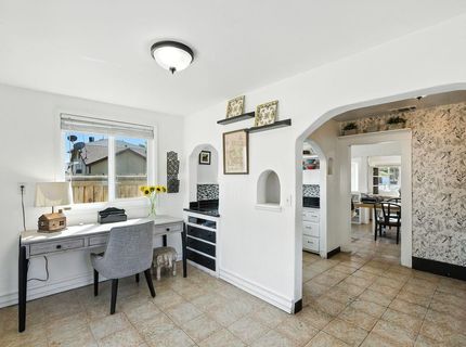 4037 42nd St, Sacramento, CA 95820 Photo