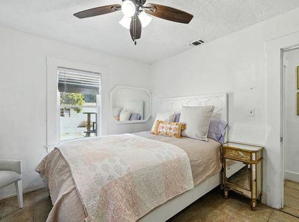 4037 42nd St, Sacramento, CA 95820 Photo