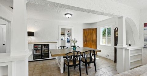 4037 42nd St, Sacramento, CA 95820 Photo