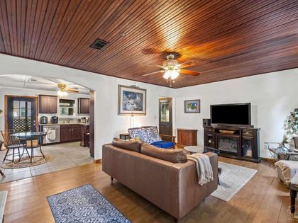 401 N 16th Ave Pensacola, FL 32501