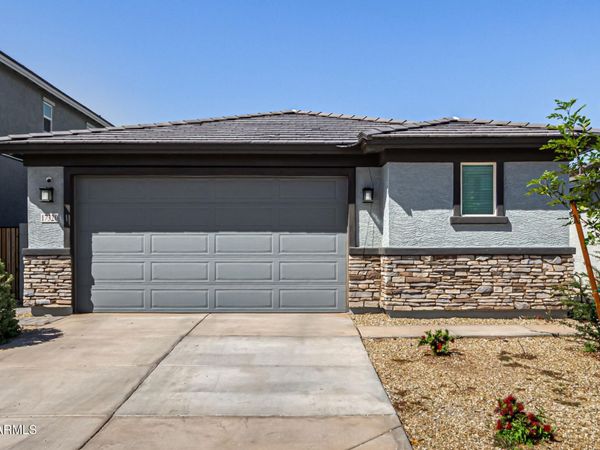 17320 W DALEY Lane, Surprise, AZ 85387