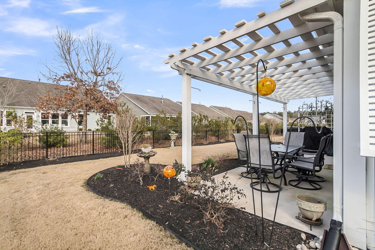 5004 Song Sparrow Way Photo 42