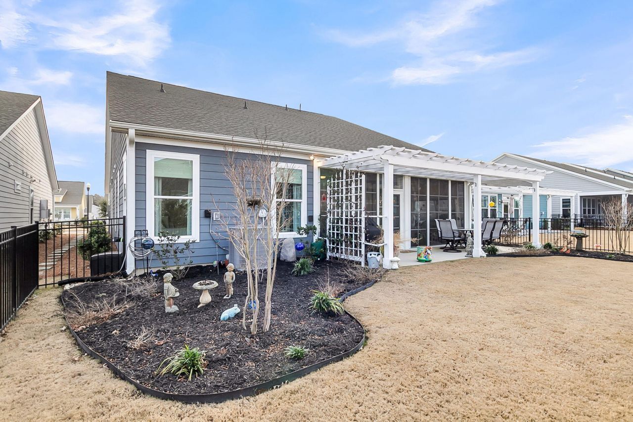 5004 Song Sparrow Way Photo 42