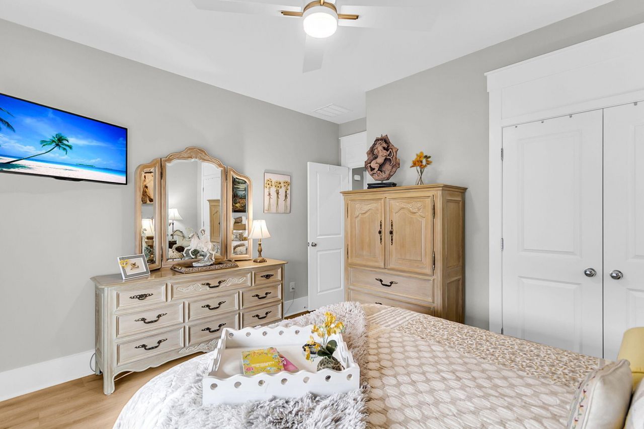 5004 Song Sparrow Way Photo 9