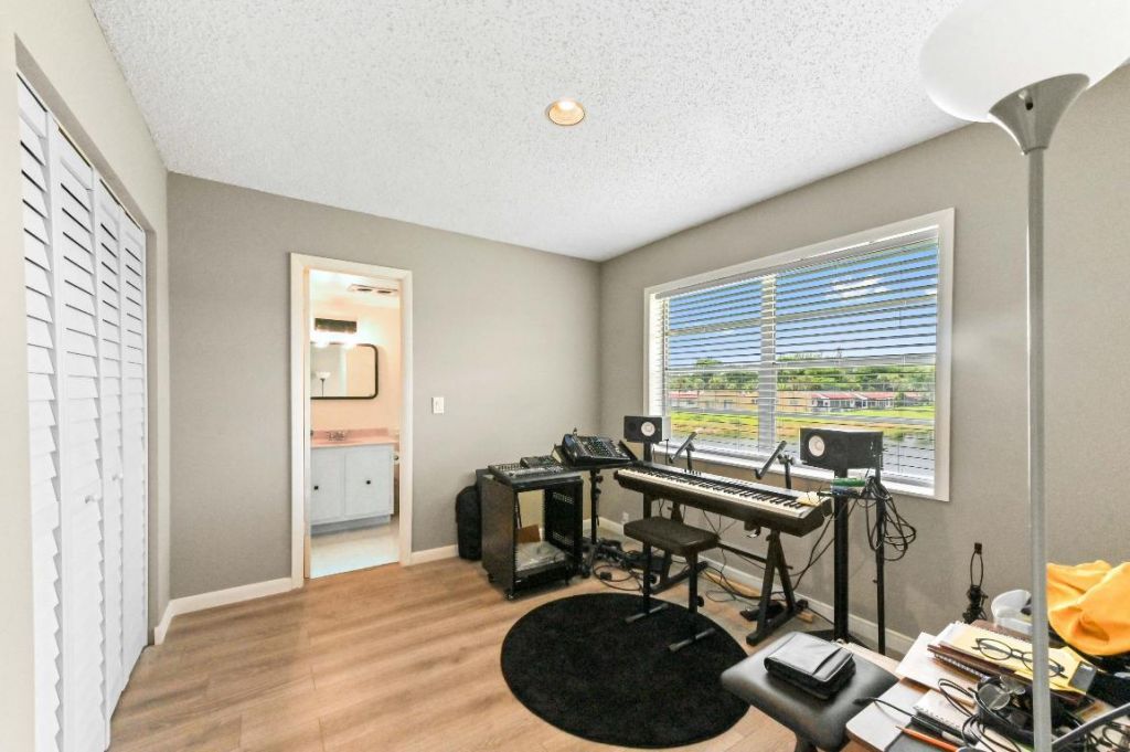 198 Lake Frances Drive, West Palm Beach, FL 33411 Photo
