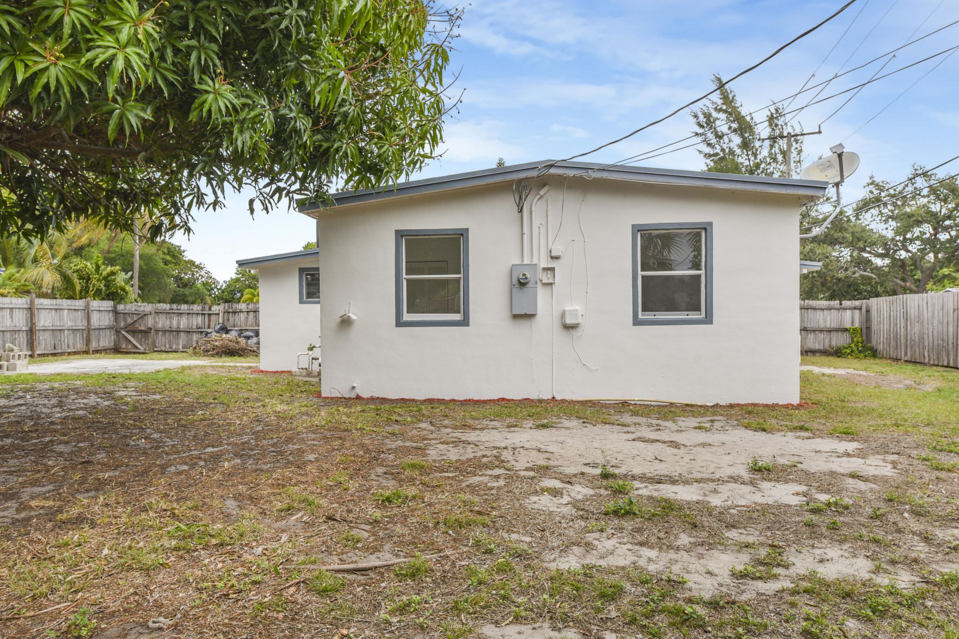 1560 NE 43rd Street, Pompano Beach, FL 33064 Photo