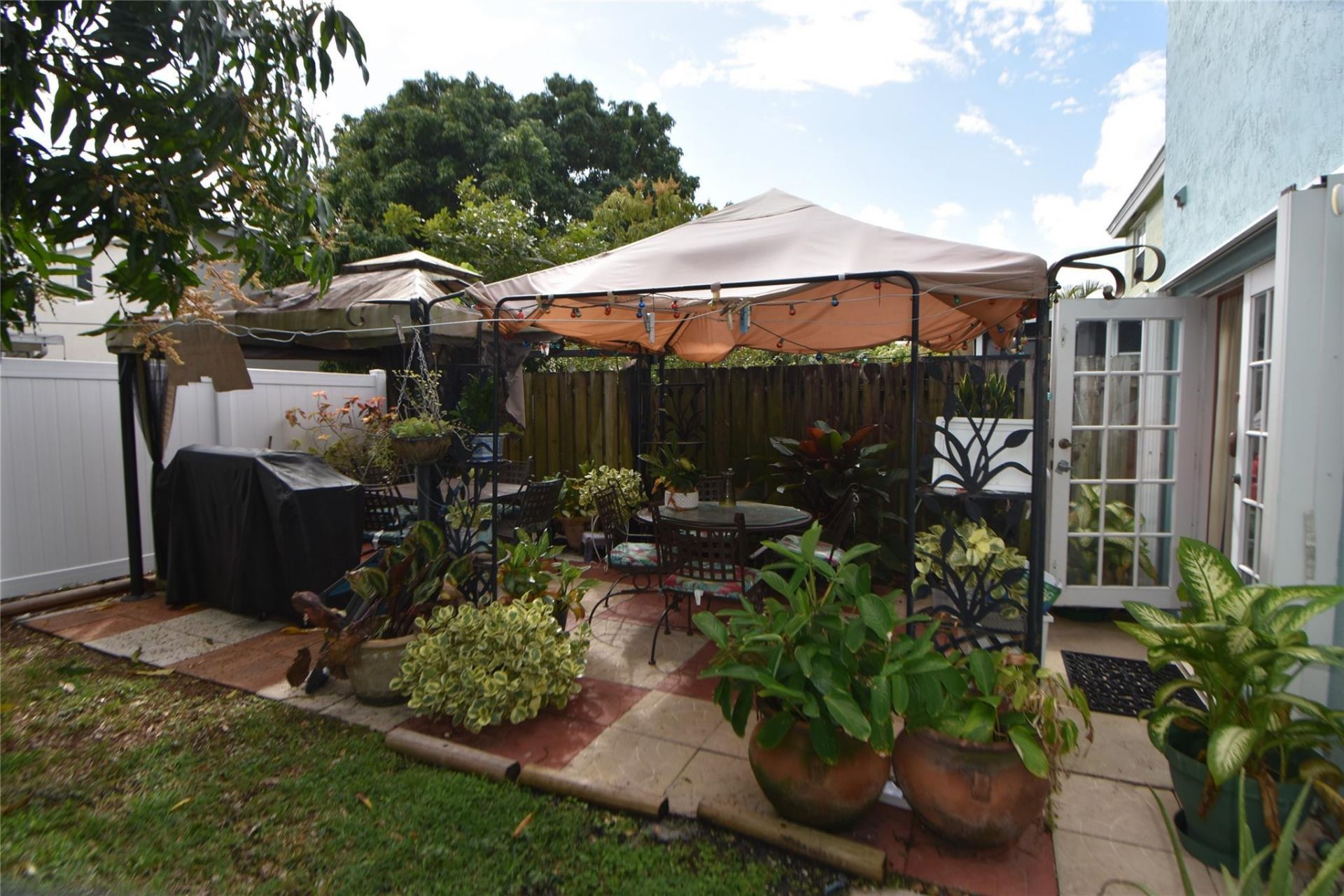 6572 Bayfront Drive, Margate, FL 33063 Photo