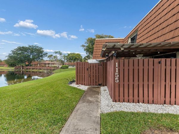 1155 SW 118th Terrace, Davie, FL 33325
