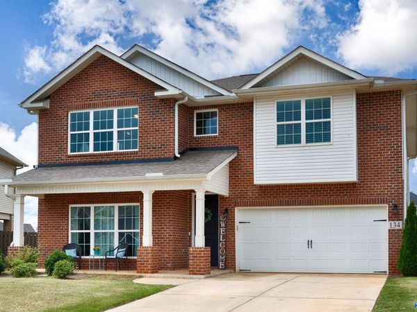 134 Heritage Lakes Boulevard, New Market, AL 35761