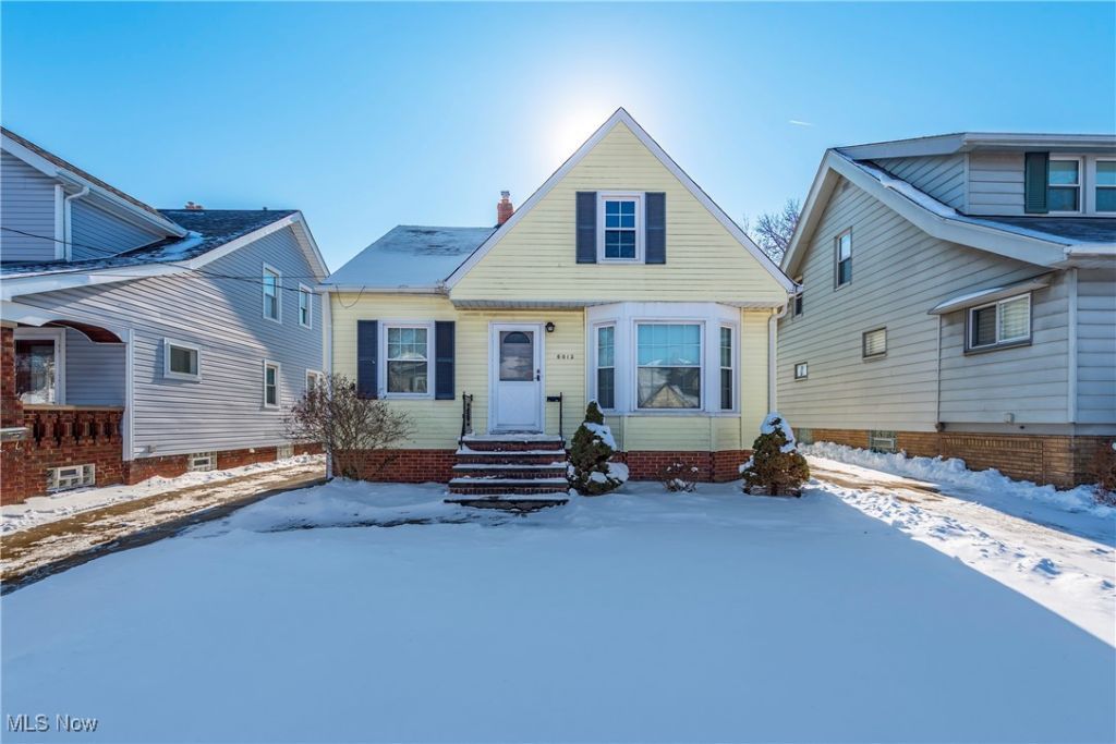 6013 Northcliff Avenue, Cleveland, OH 44144 Main Photo