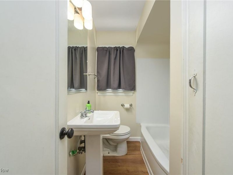 6013 Northcliff Avenue, Cleveland, OH 44144 Photo 21