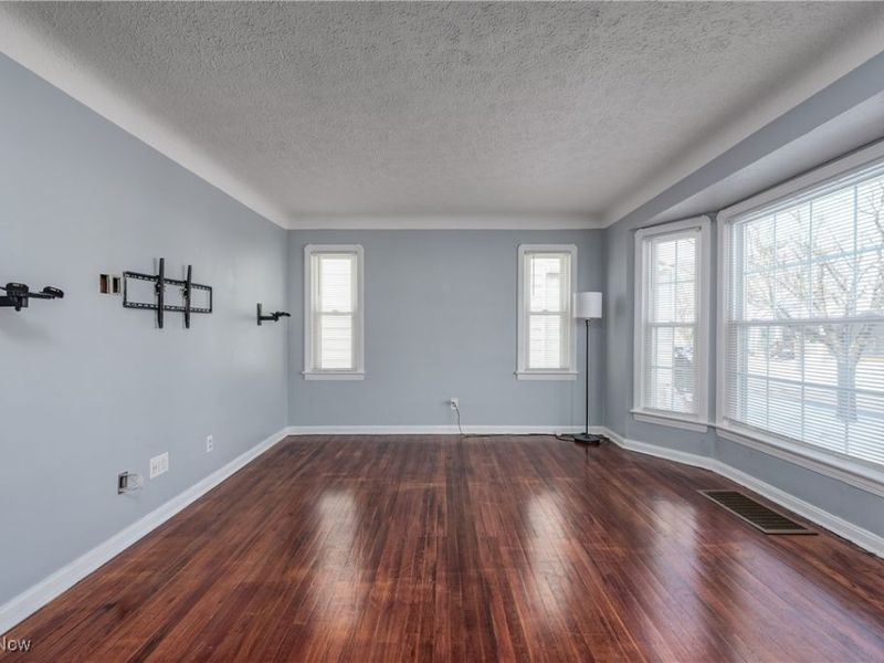 6013 Northcliff Avenue, Cleveland, OH 44144 Photo 3