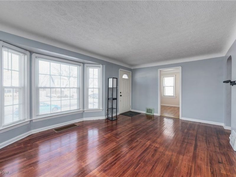 6013 Northcliff Avenue, Cleveland, OH 44144 Photo 5