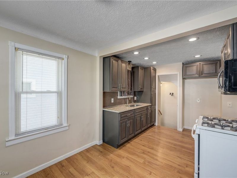 6013 Northcliff Avenue, Cleveland, OH 44144 Photo 7