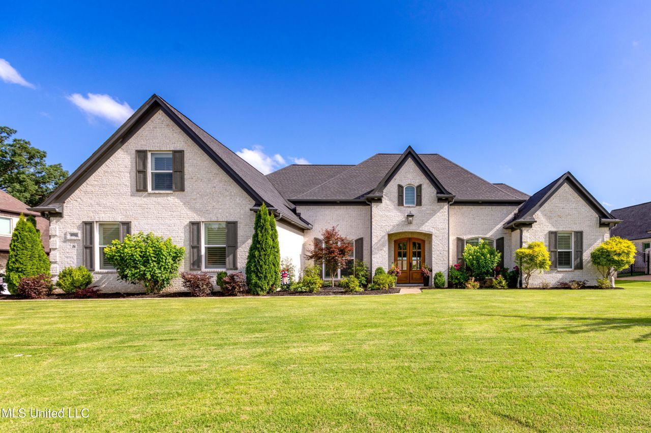 8209 Waterfall Way, Olive Branch, MS 38654 Main Photo