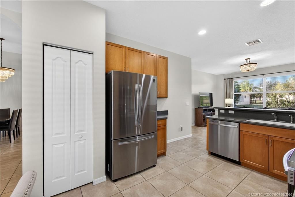 10059 Chadwick Drive Sw, Port Saint Lucie, FL 34987 Photo