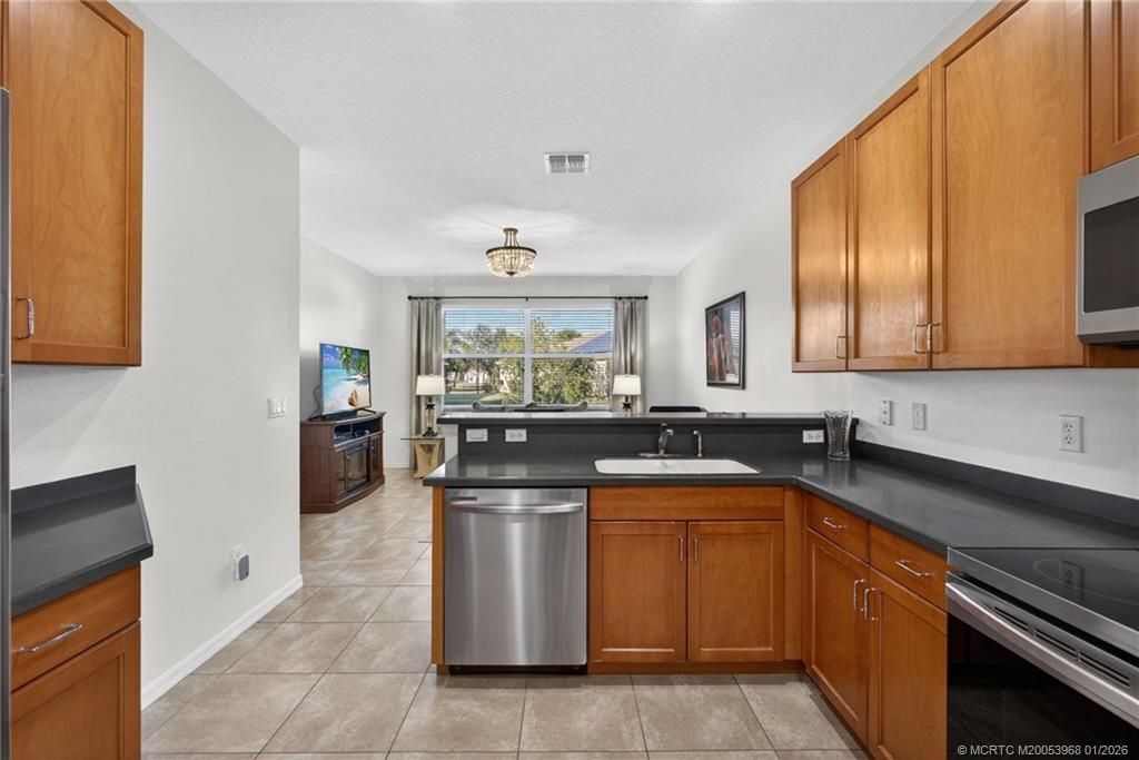 10059 Chadwick Drive Sw, Port Saint Lucie, FL 34987 Photo