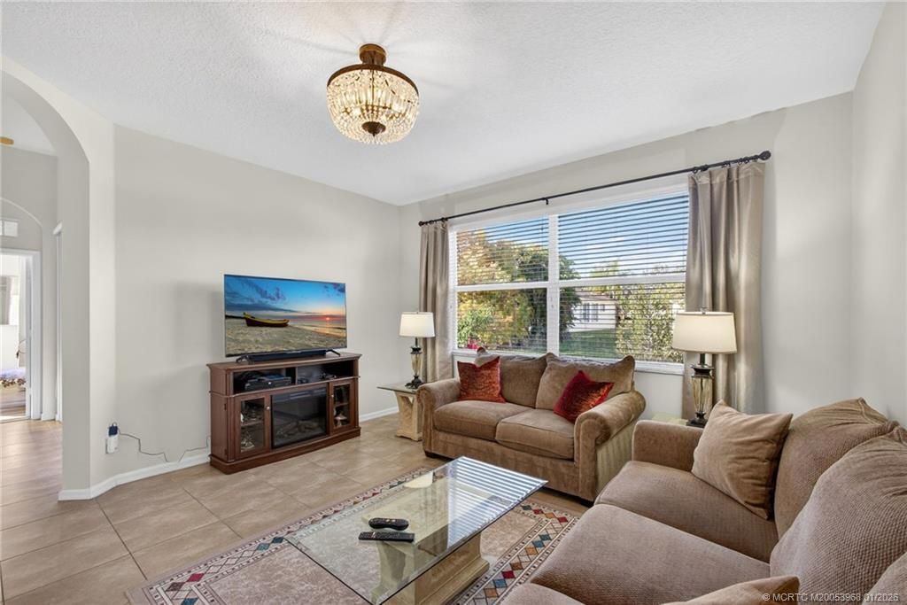 10059 Chadwick Drive Sw, Port Saint Lucie, FL 34987 Photo