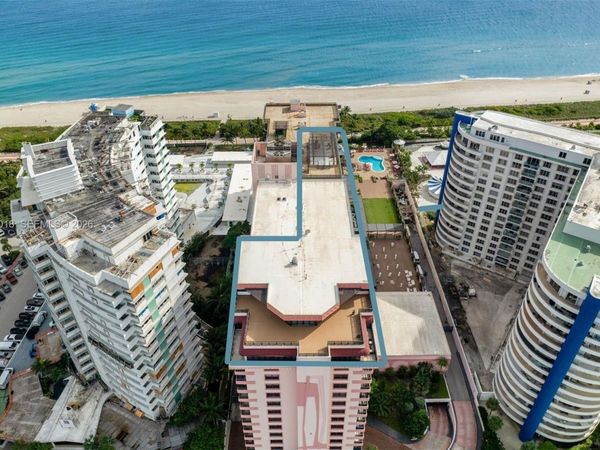 5225 Collins Ave, Unit PH8, Miami Beach, FL 33140