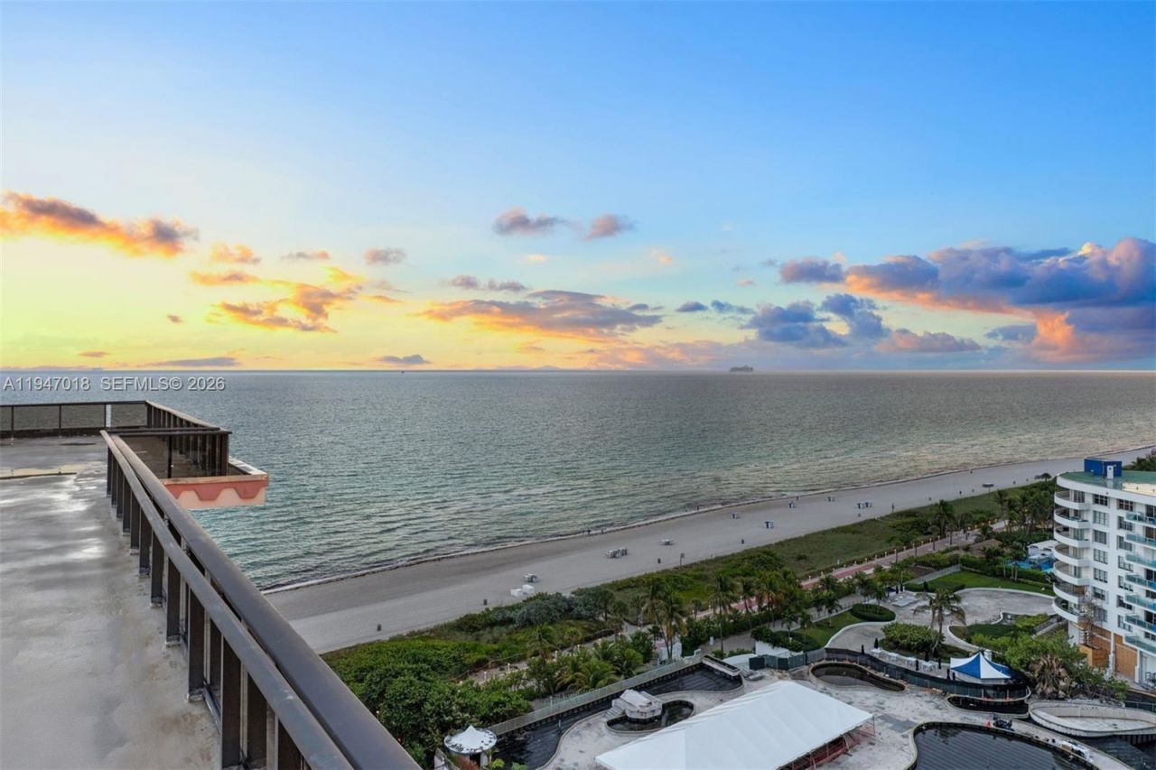 5225 Collins Ave , Unit PH8, Miami Beach, FL 33140 Photo