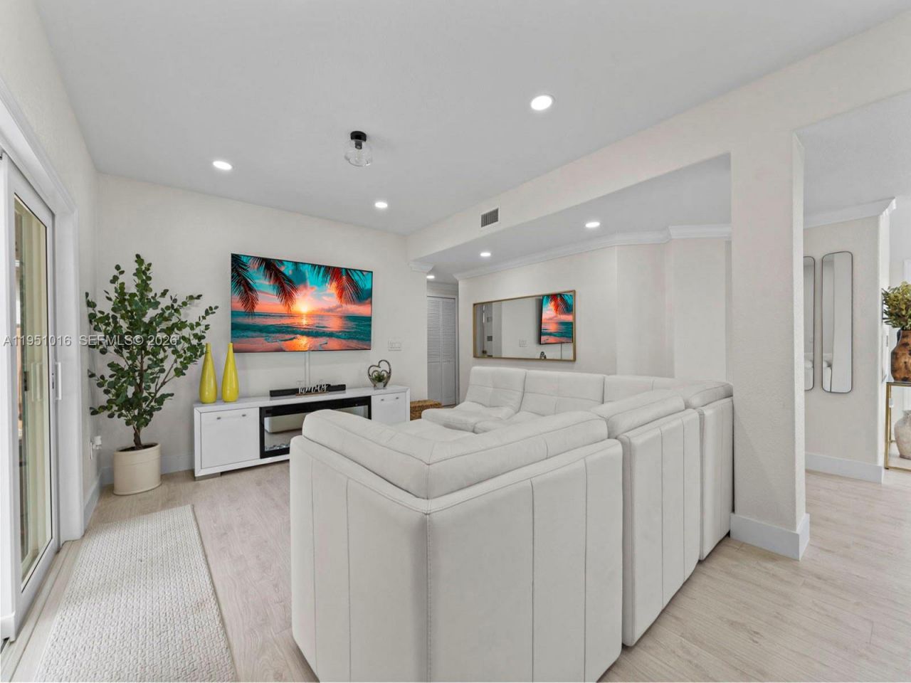 5226 SW 160th Ave , Miami, FL 33185 Photo