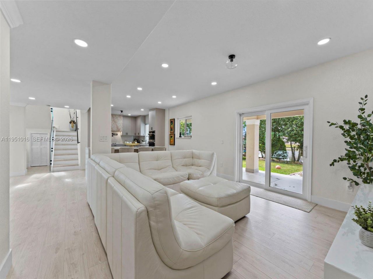 5226 SW 160th Ave , Miami, FL 33185 Photo