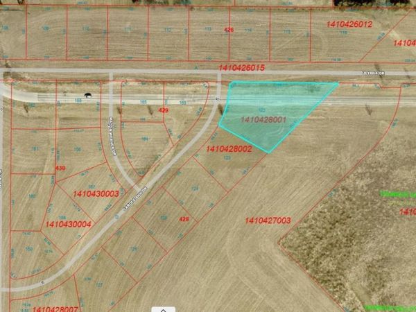 Lot 122 Carole Ann Drive, Peosta, IA 52068