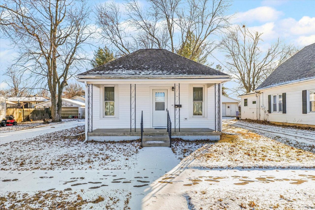 122 E Allen Street, Farmer City, IL 61842 Main Photo