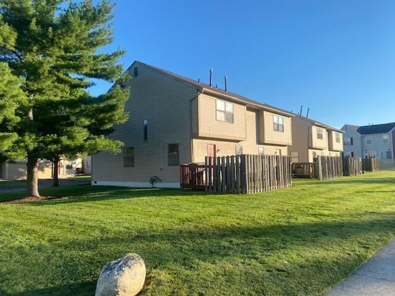 6900-6928 Gemstar Road, Reynoldsburg, OH 43068 Photo 7