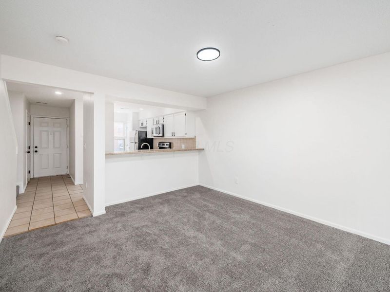 1211 Rivercrest Drive S, Unit E, Delaware, OH 43015 Photo 16