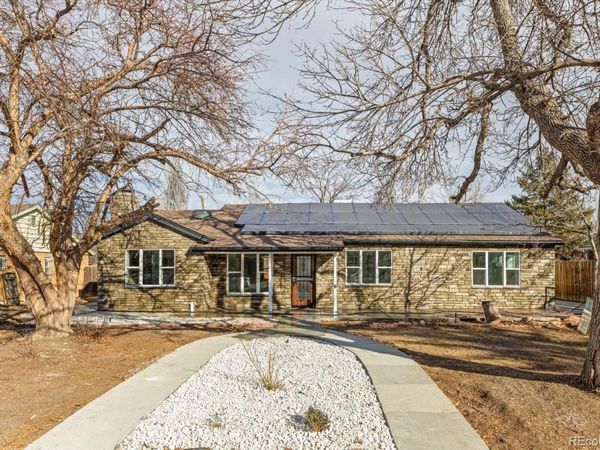 938 Salem Street, Aurora, CO 80011