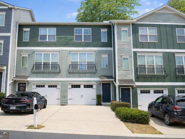 1649 Liberty Parkway NW, Atlanta, GA 30318