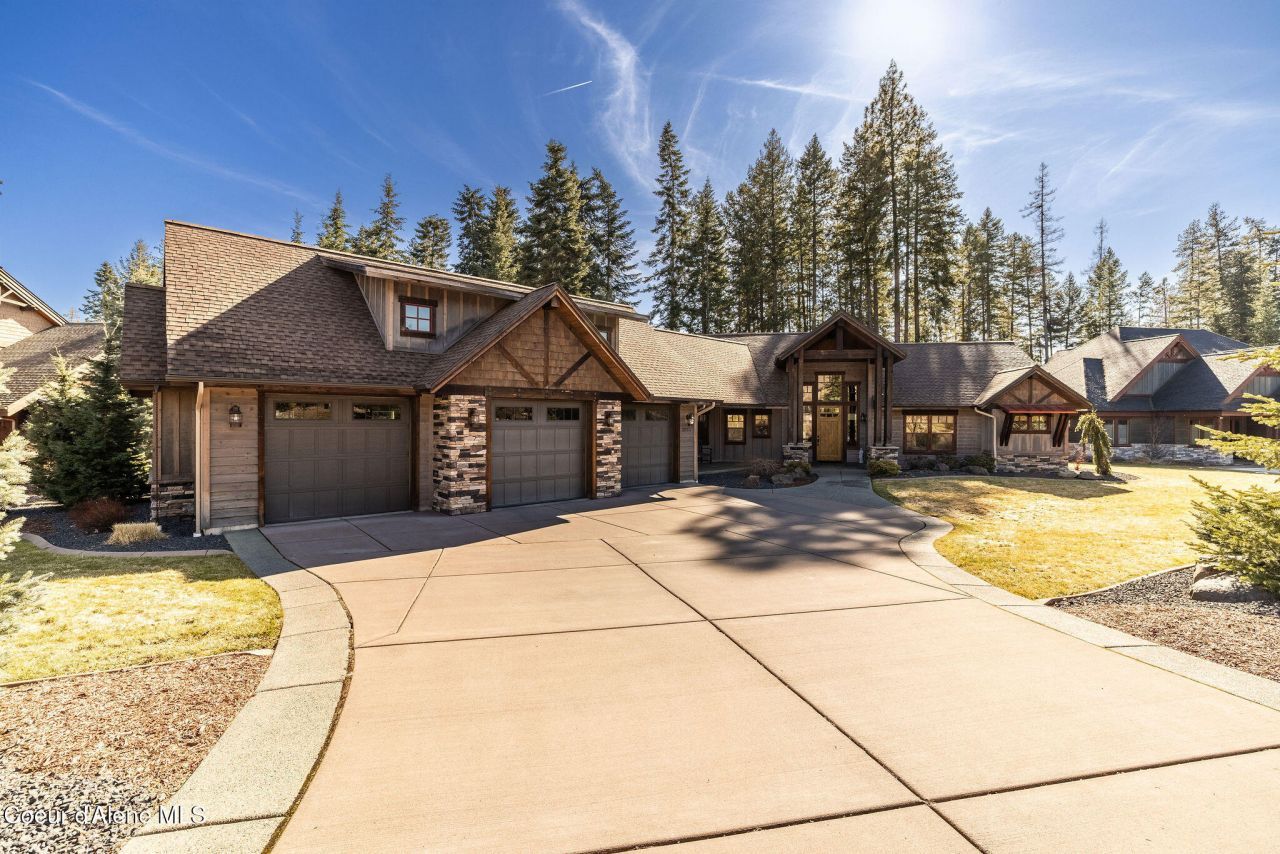3676 W Cielo View Ct, Coeur d Alene, ID 83814 Main Photo