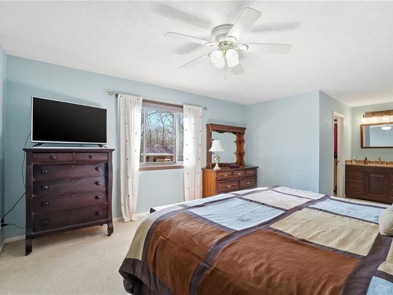 2036 Meadowside Lane, Washington Township, OH 45458 Photo 25