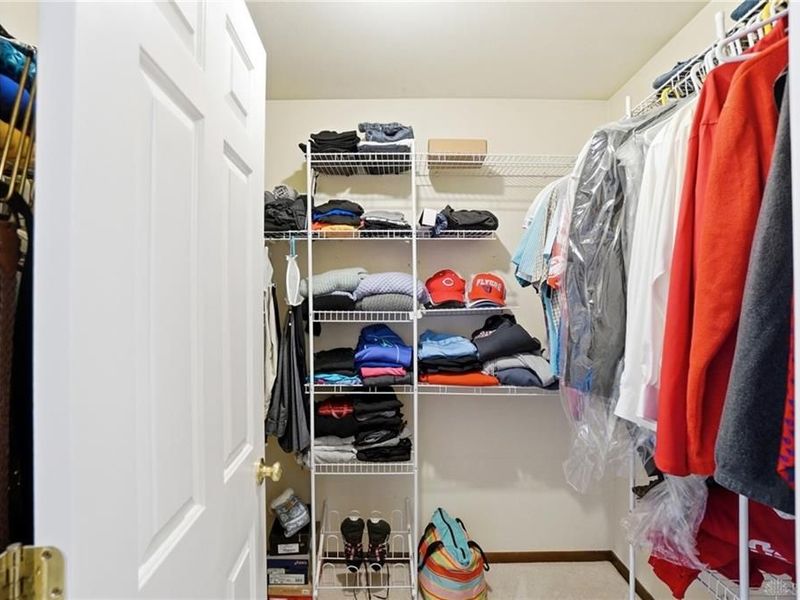 2036 Meadowside Lane, Washington Township, OH 45458 Photo 28