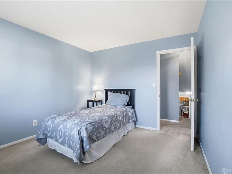 2036 Meadowside Lane, Washington Township, OH 45458 Photo 29