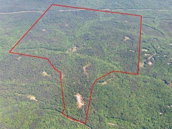 1600 White Road, White, GA 30284